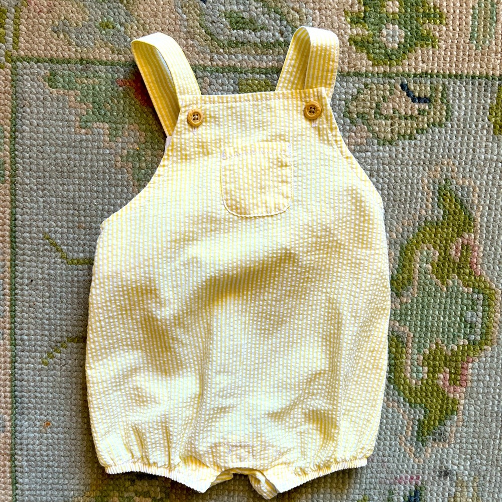 Starting Out Yellow and White bubble/onesie 6-9mo